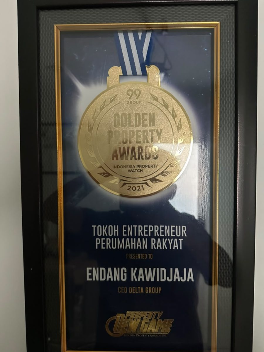 Piala Tokoh Entrepreneur Perumahan Rakyat